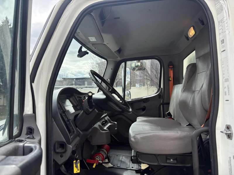 2019 FREIGHTLINER BUSINESS CLASS M2 106