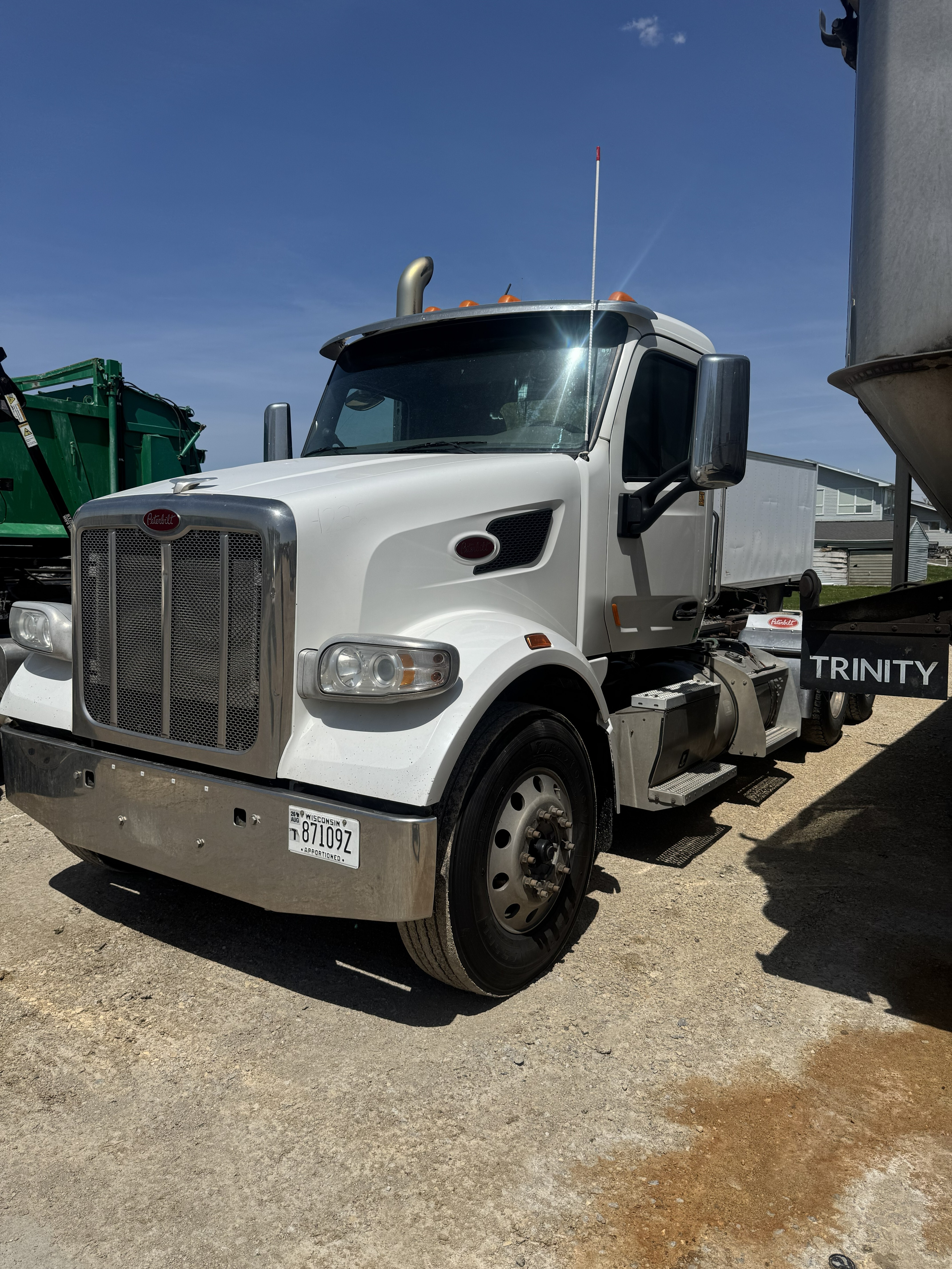 2017 PETERBILT 567 in Cedar Rapids, IA