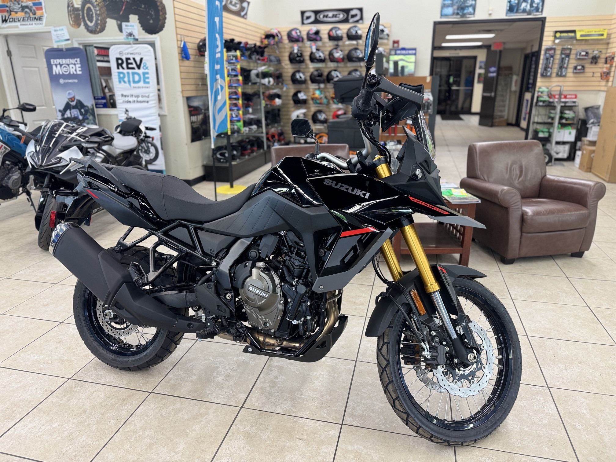 2025 Suzuki V-STROM 800DE 800DE in Lowell, NC
