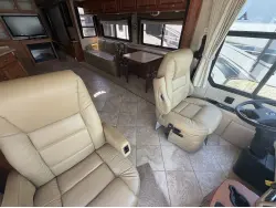 2008 MONACO KNIGHT 40DFT