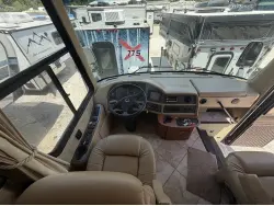2008 MONACO KNIGHT 40DFT