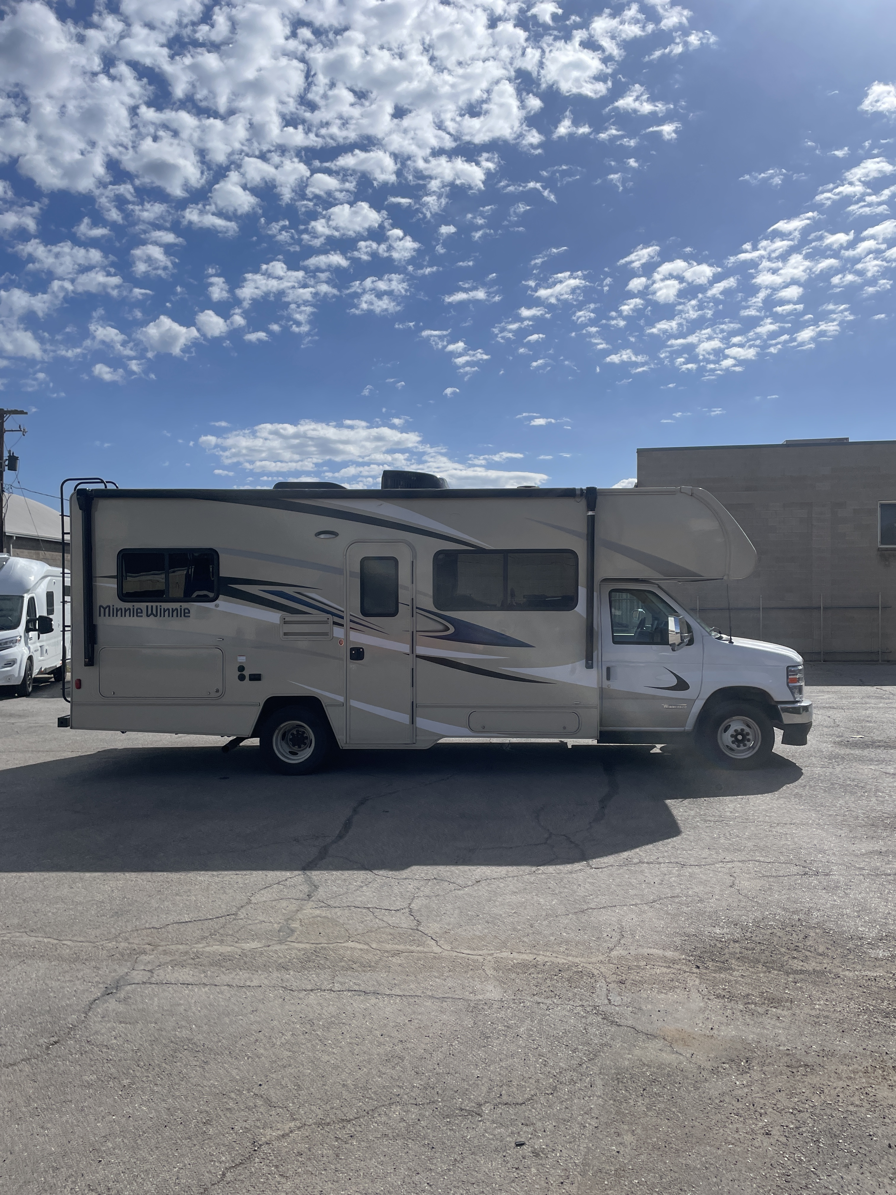 2024 Winnebago MINNIE WINNIE 25B RV
