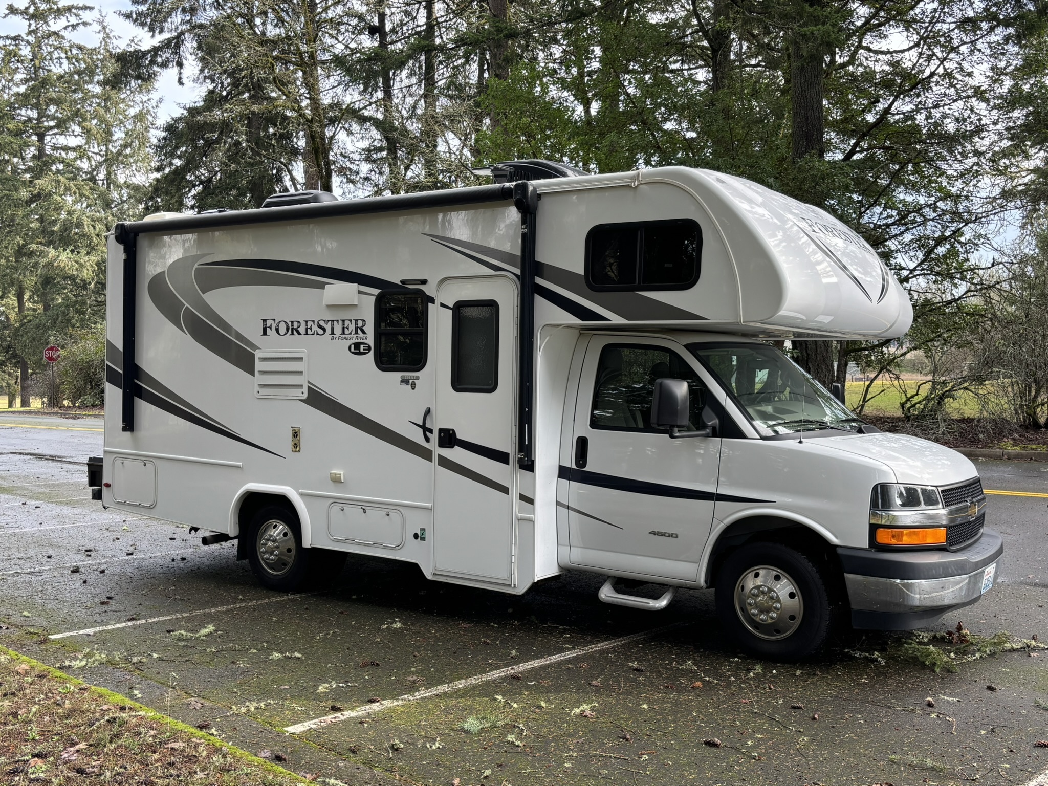 2017 Forest River FORESTER LE 2251LE RV