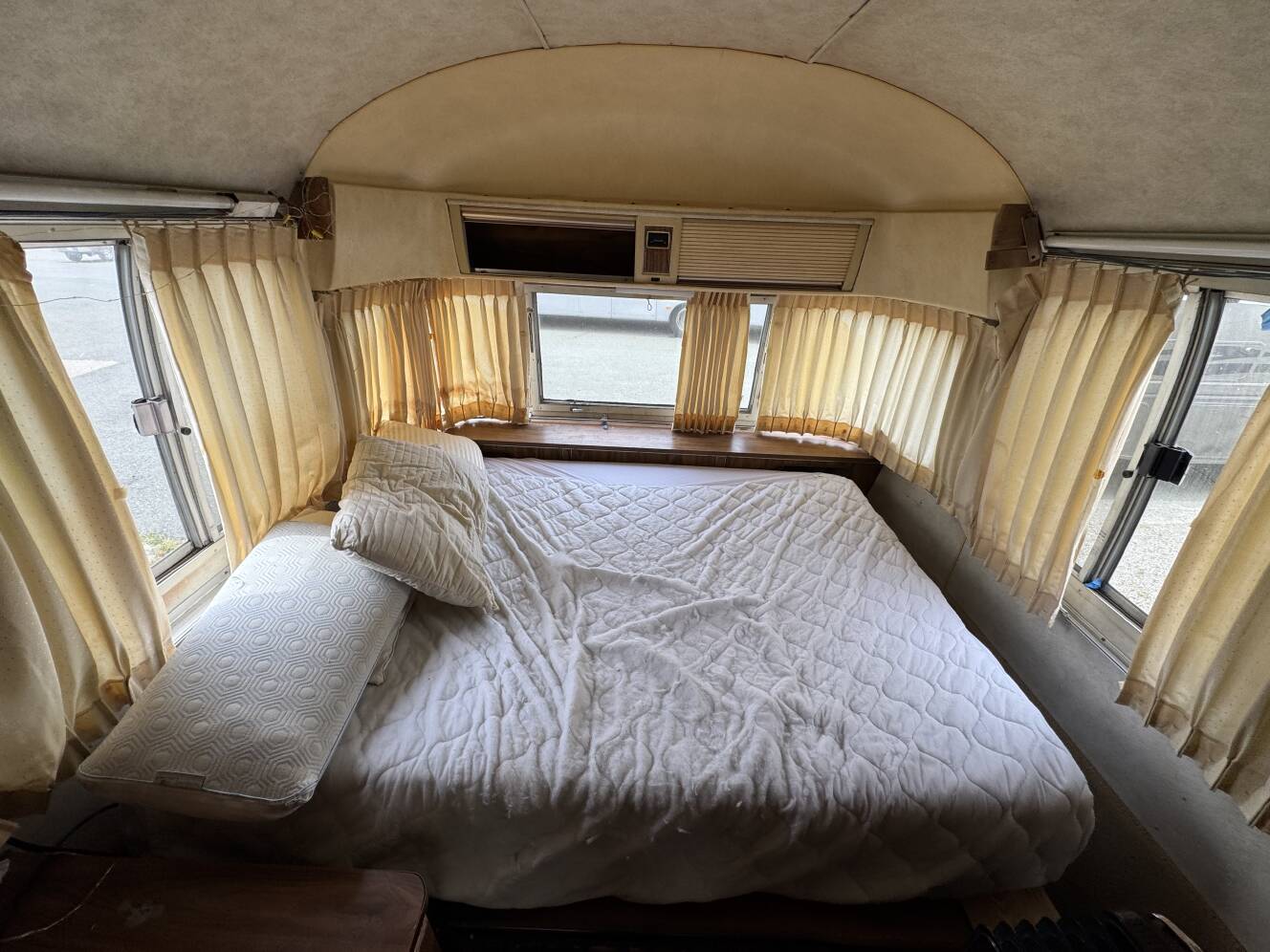 A photo of this 1982 Airstream 310 SERIES