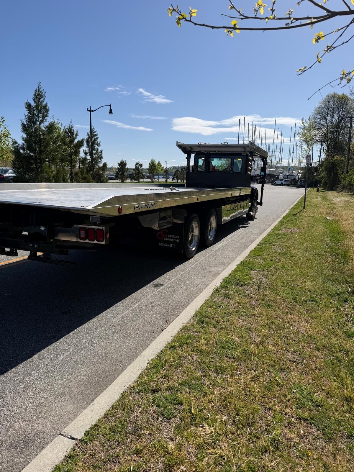 2025 KENWORTH T480 in Glen Cove, NY