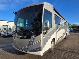 2016 WINNEBAGO TOUR 42HD