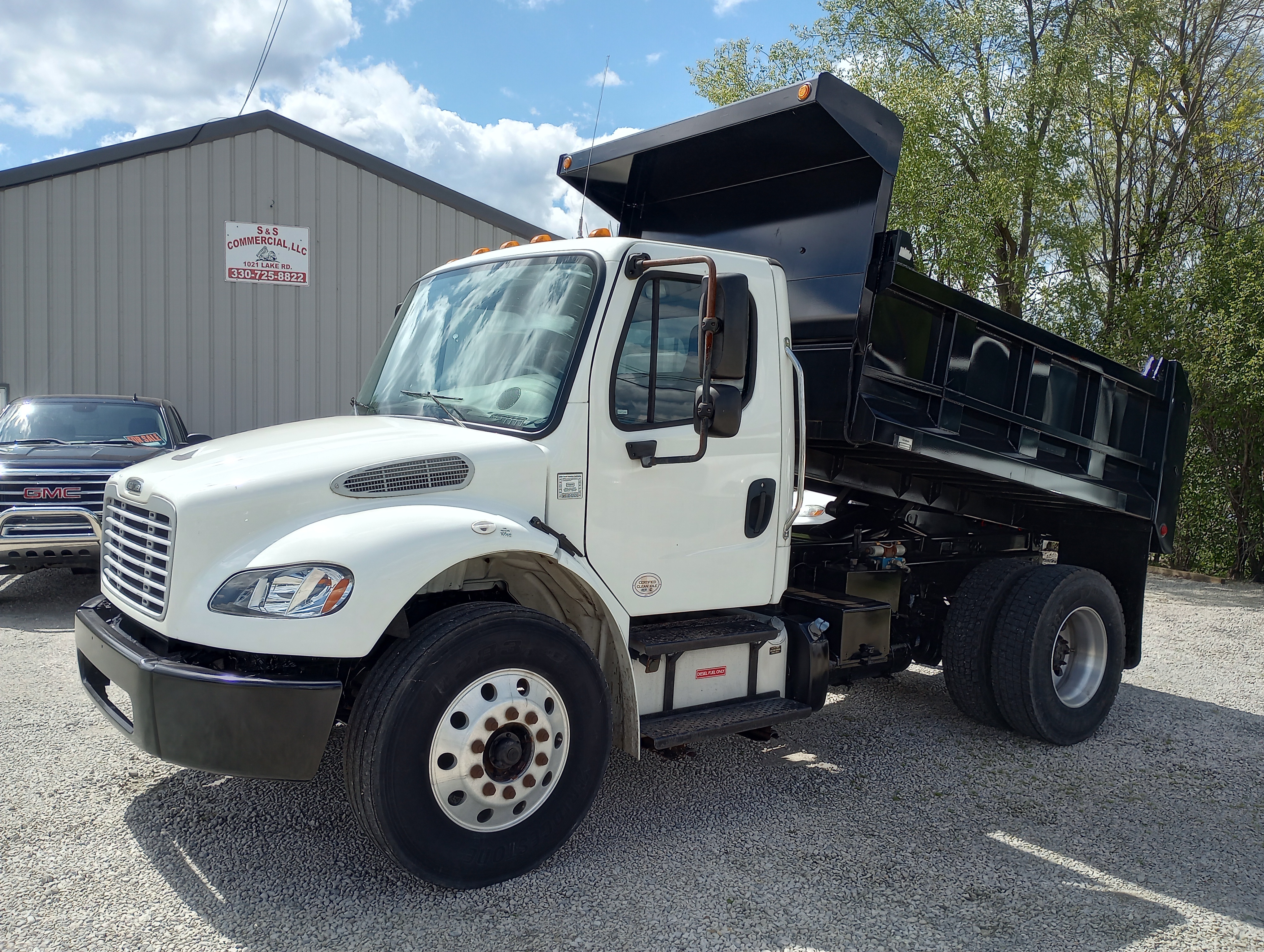 2016 FREIGHTLINER BUSINESS CLASS M2 in Medina, OH