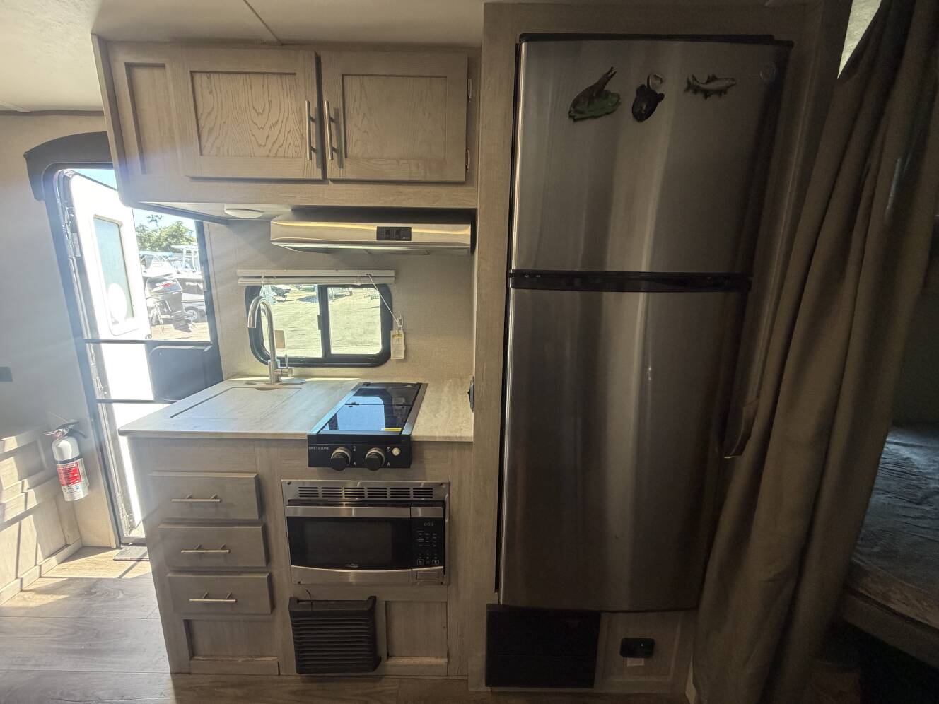 A photo of this 2022 Coachmen CATALINA SUMMIT SERIES 184BHS