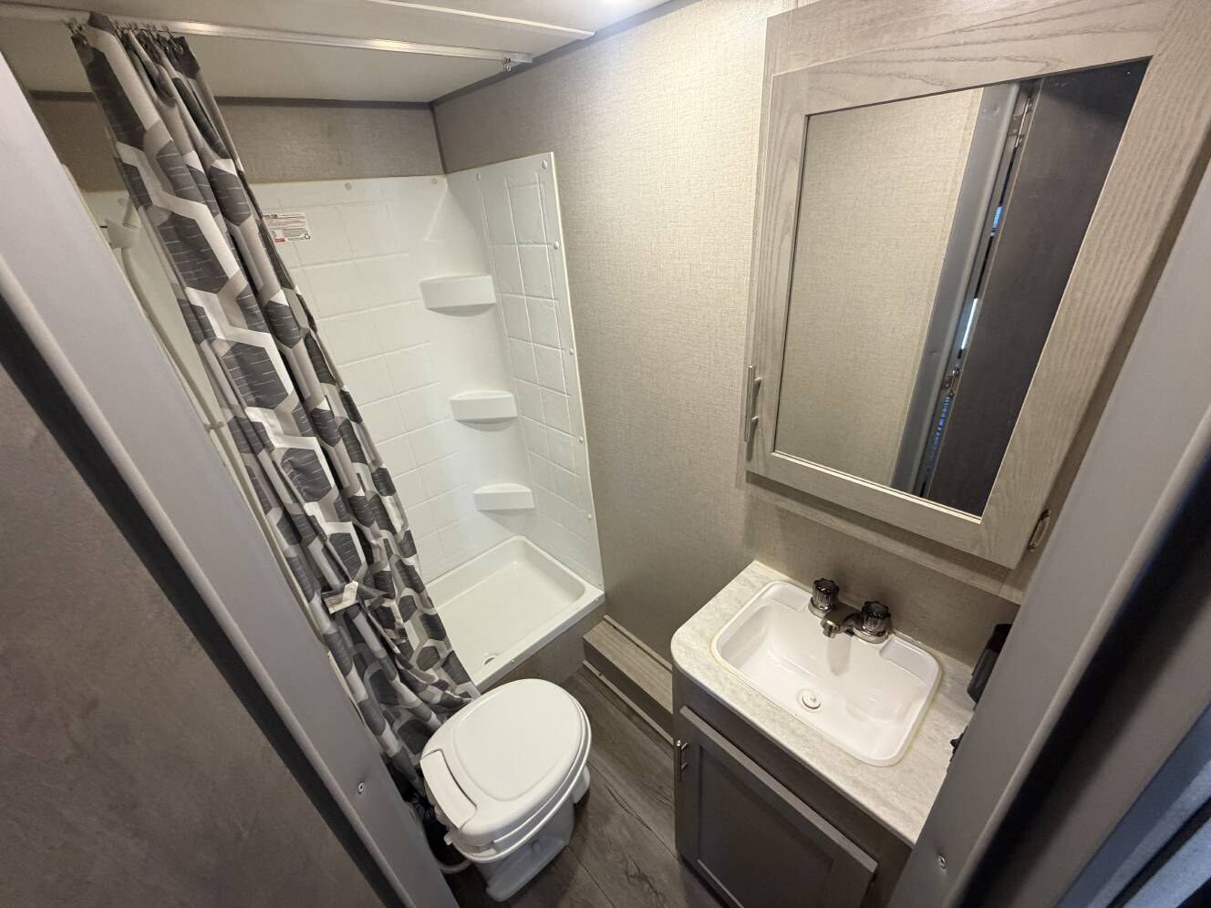 A photo of this 2022 Coachmen CATALINA SUMMIT SERIES 184BHS