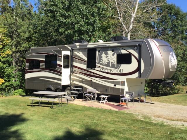 2016 Redwood REDWOOD 31SL in williamsburg VA