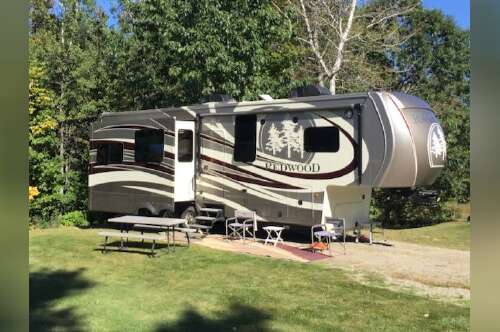 2016 Redwood REDWOOD 31SL in williamsburg VA