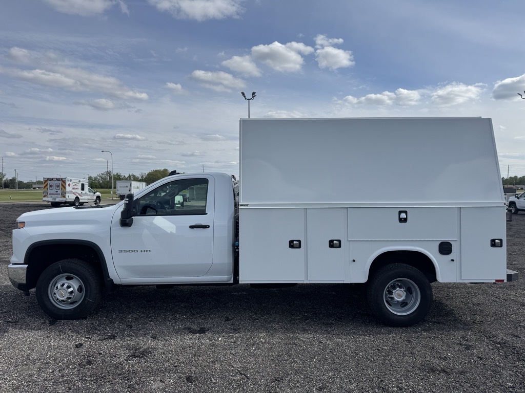 2026 CHEVROLET SILVERADO WT in Washington, IL