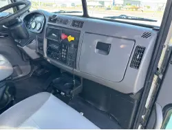 2013 PETERBILT 337