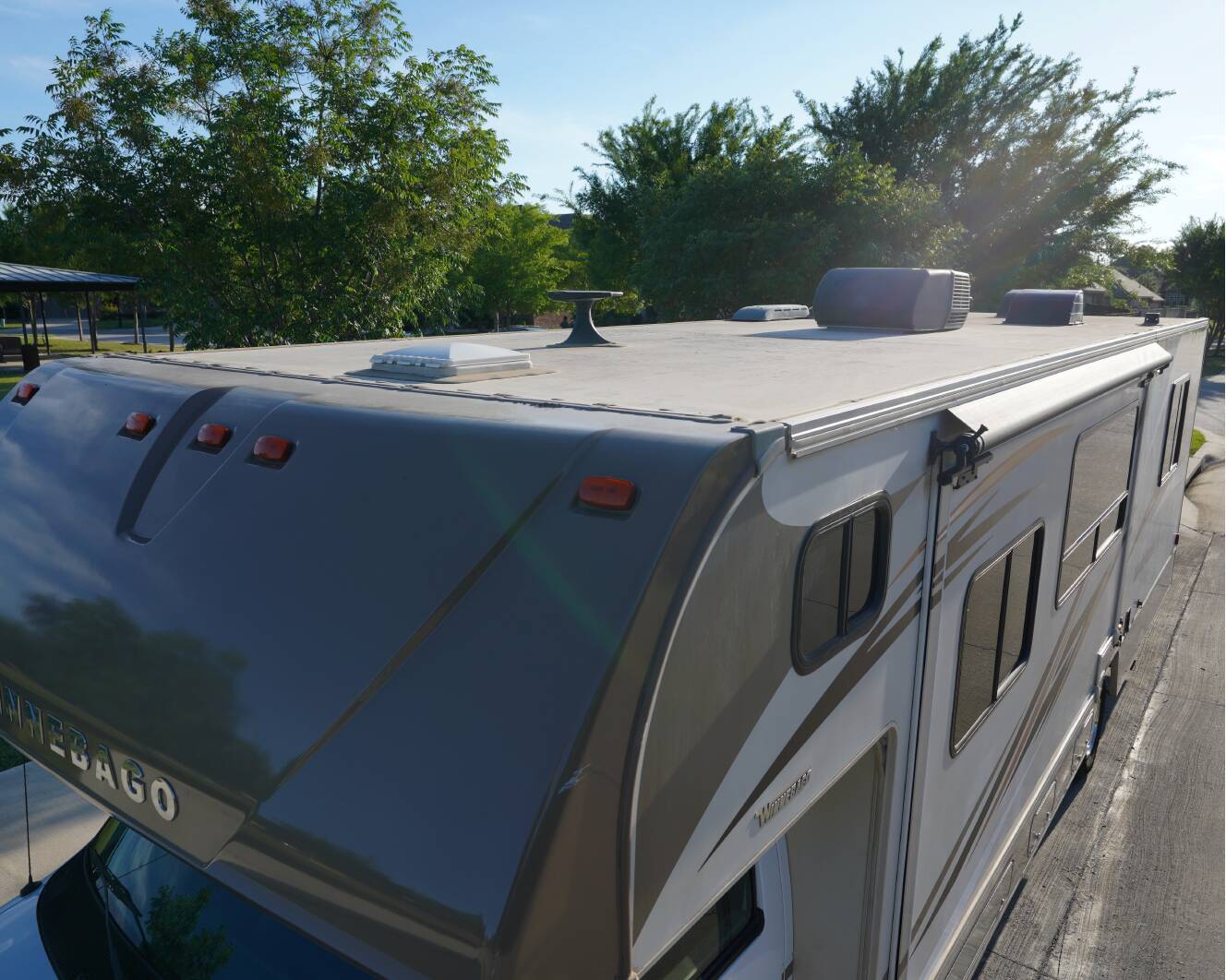 A photo of this 2018 Winnebago MINNIE WINNIE 31K