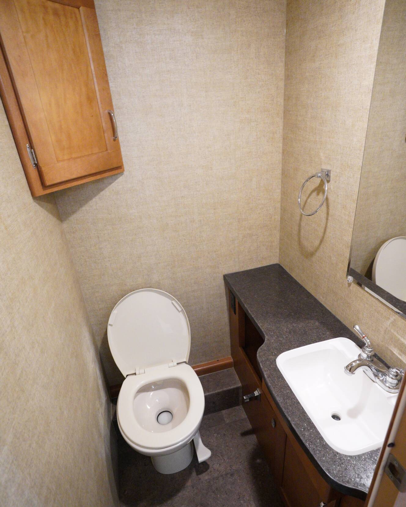 A photo of this 2018 Winnebago MINNIE WINNIE 31K