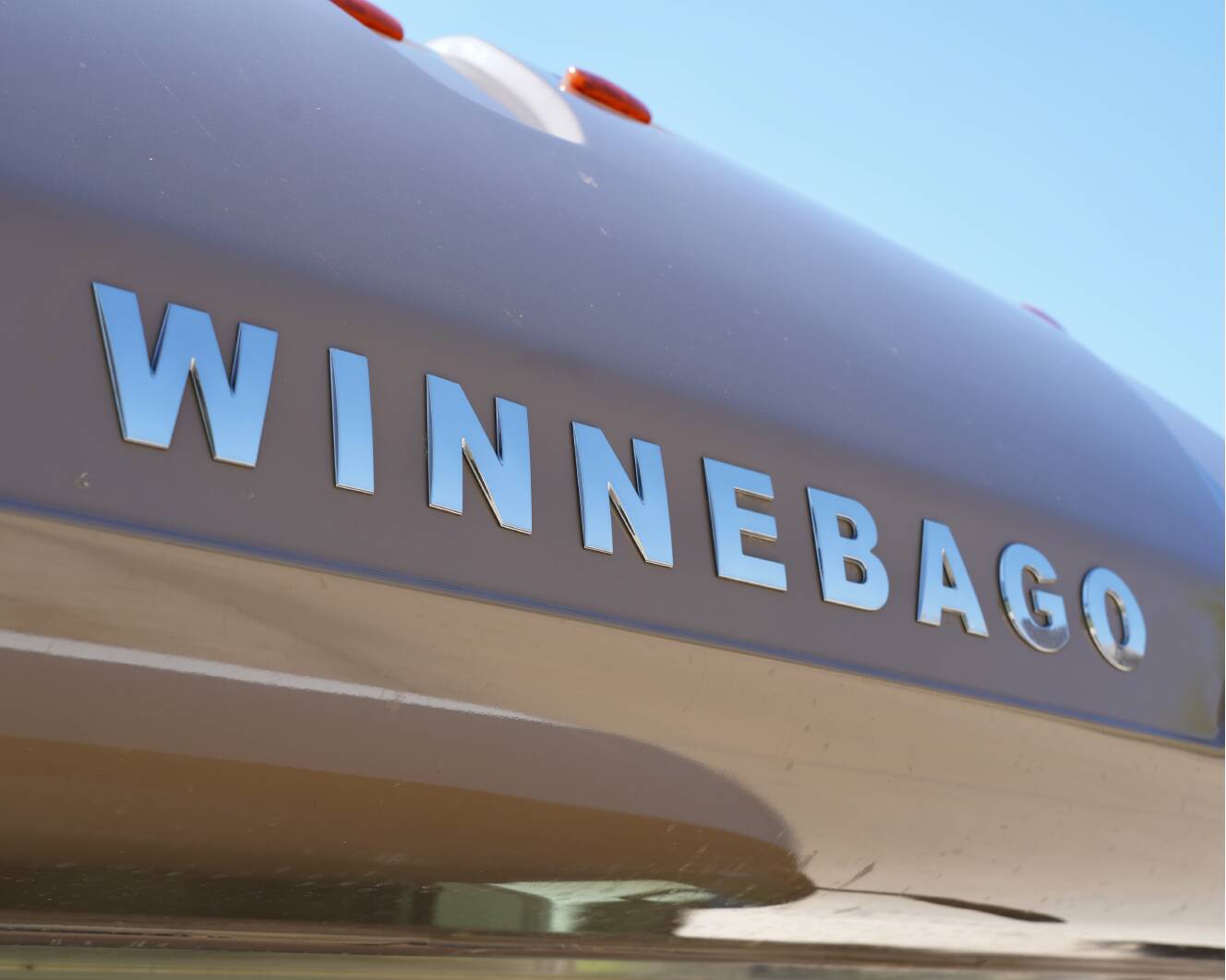 A photo of this 2018 Winnebago MINNIE WINNIE 31K