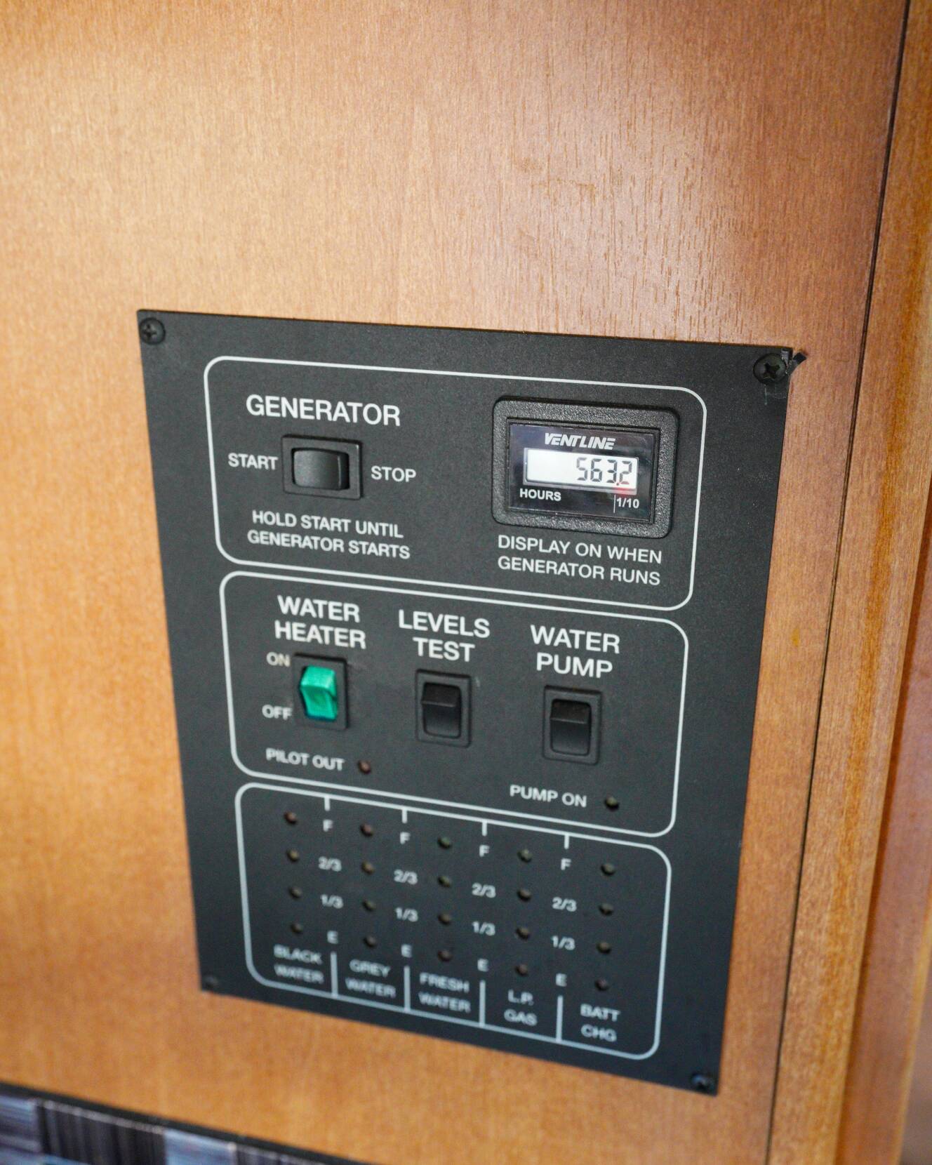 A photo of this 2018 Winnebago MINNIE WINNIE 31K