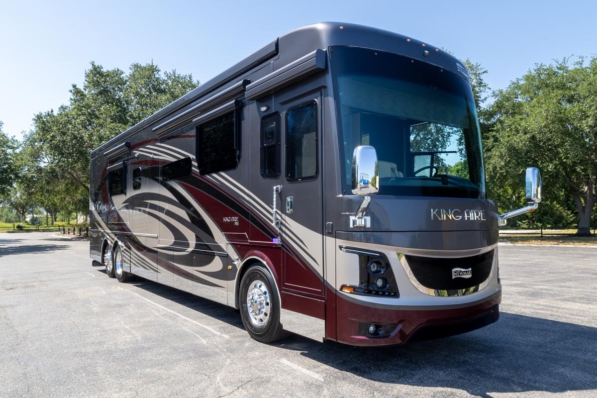 2020 Newmar KING AIRE 4569 in bradenton FL