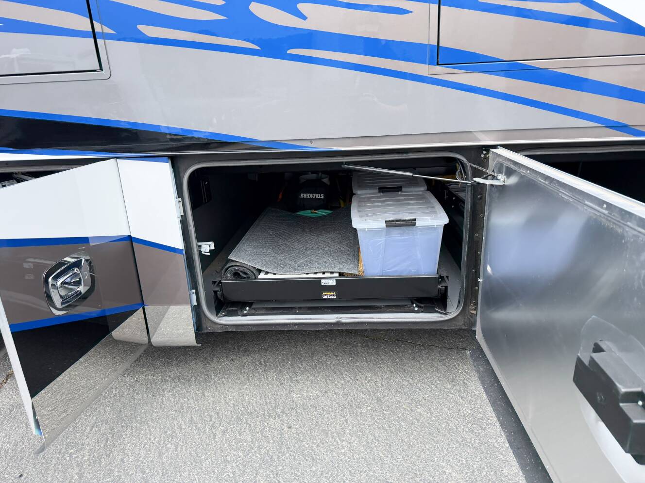 A photo of this 2021 Tiffin Motorhomes ZEPHYR 45 PZ