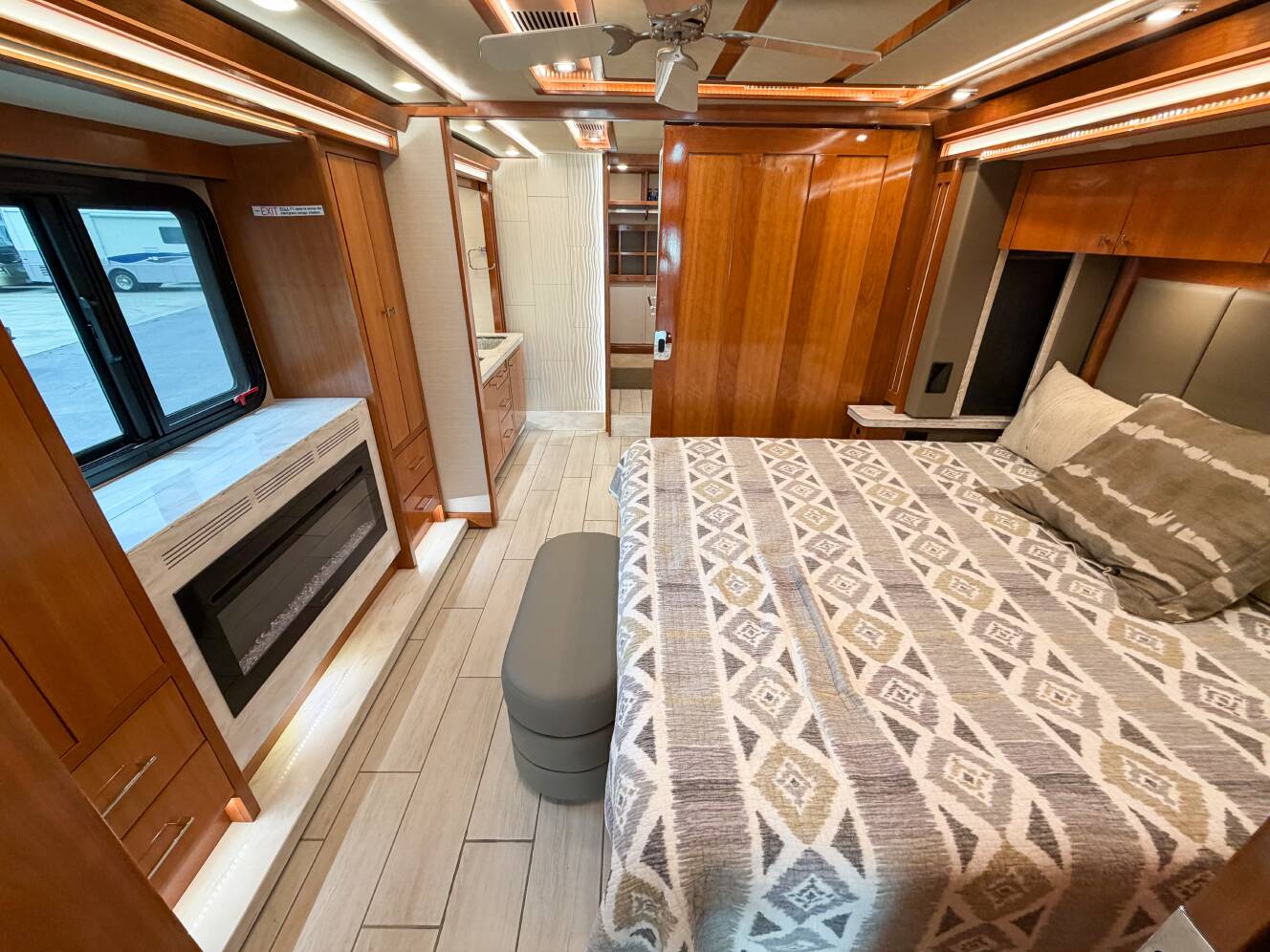 A photo of this 2021 Tiffin Motorhomes ZEPHYR 45 PZ