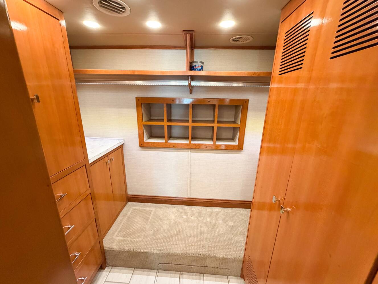 A photo of this 2021 Tiffin Motorhomes ZEPHYR 45 PZ