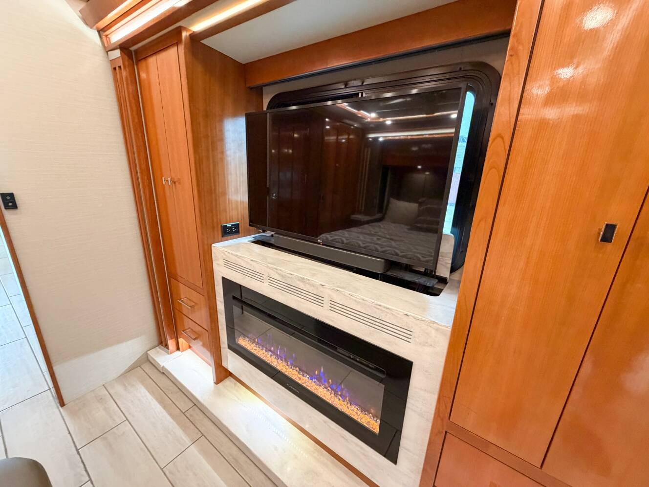 A photo of this 2021 Tiffin Motorhomes ZEPHYR 45 PZ