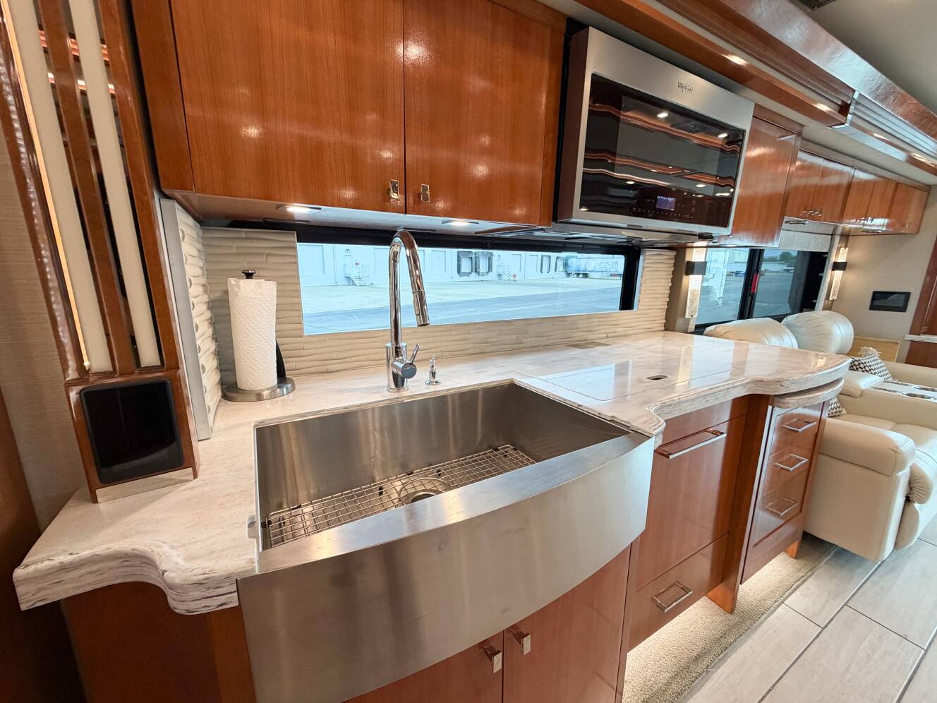 A photo of this 2021 Tiffin Motorhomes ZEPHYR 45 PZ