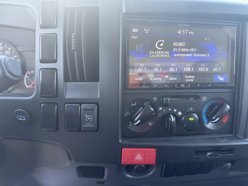 2025 ISUZU NRR GAS