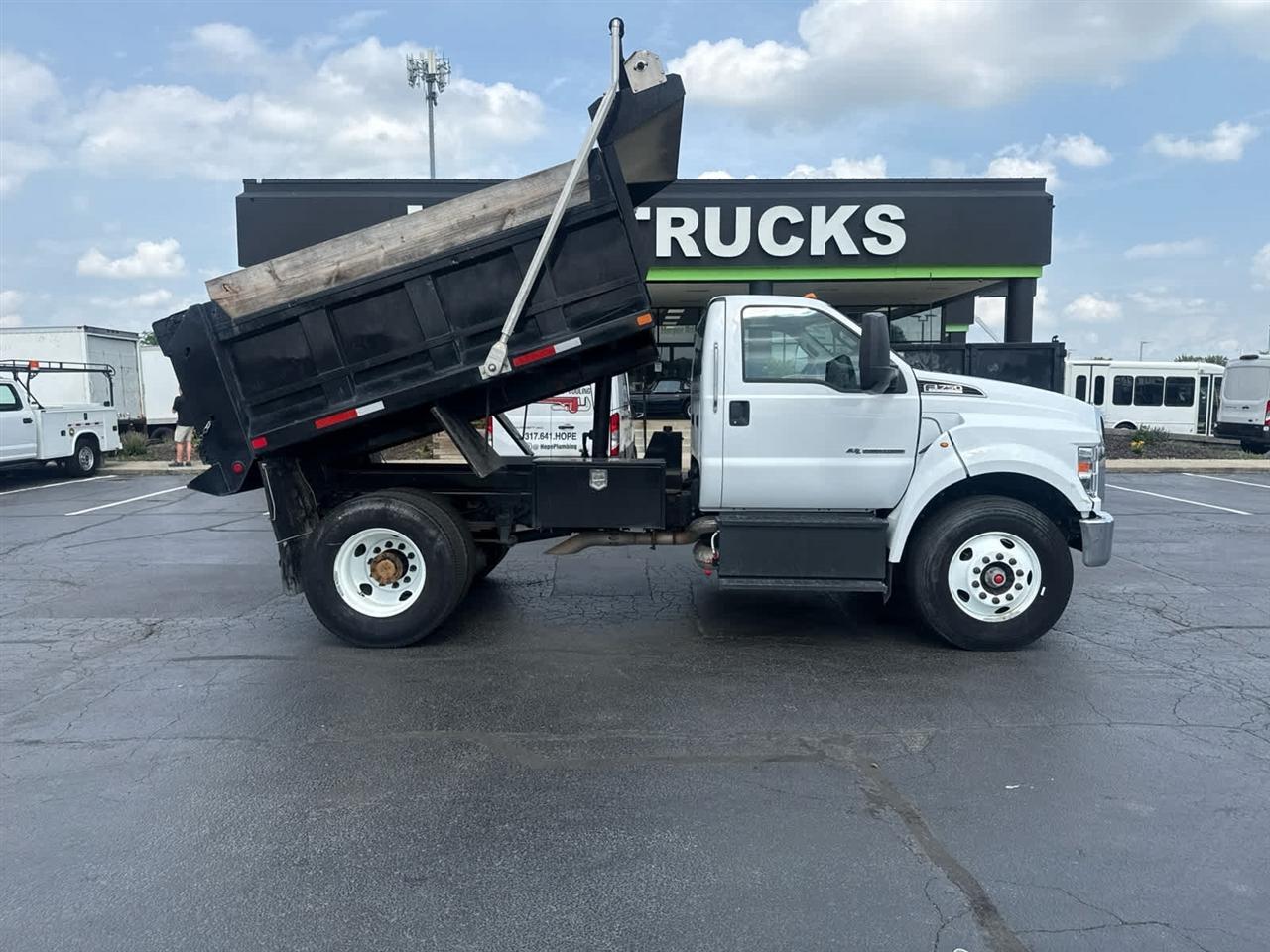 2024 FORD F750 in Indianapolis, IN