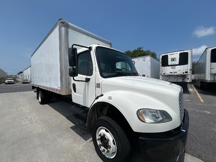 2020 FREIGHTLINER BUSINESS CLASS M2 106 in Hammond, LA