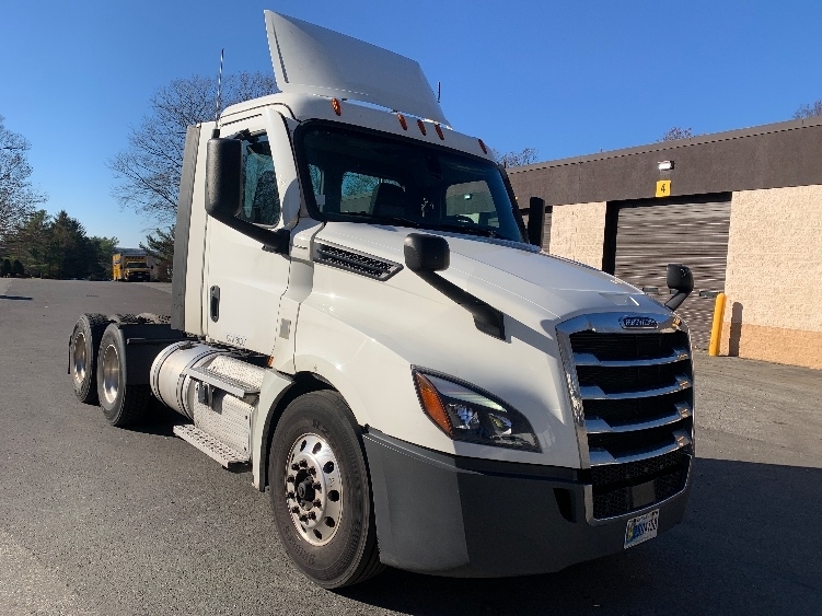 2020 FREIGHTLINER CASCADIA 126 in Franklin, MA