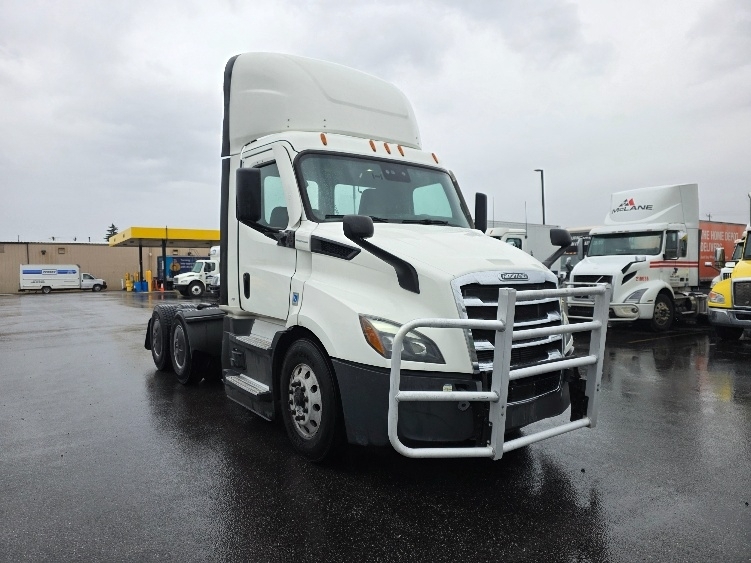 2021 FREIGHTLINER CASCADIA 116 in Spokane Valley, WA