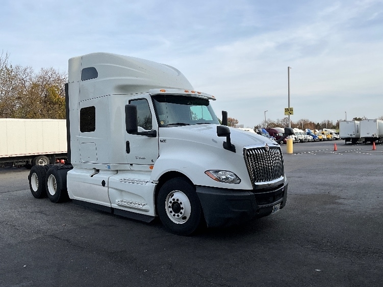 2020 INTERNATIONAL LT625 in Swedesboro, NJ