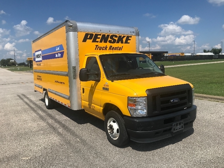 2022 FORD ECONOLINE in Louisville, KY
