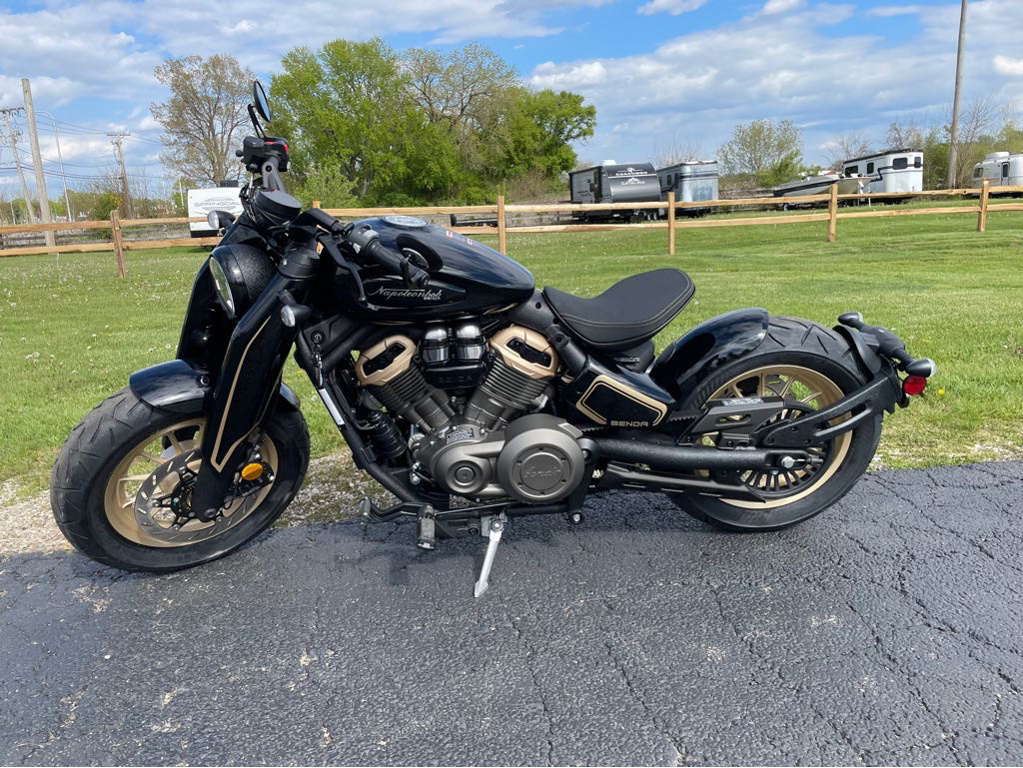 2025 Benda NAPOLEON BOB 500 - BLACK/GOLD in Marengo, IL