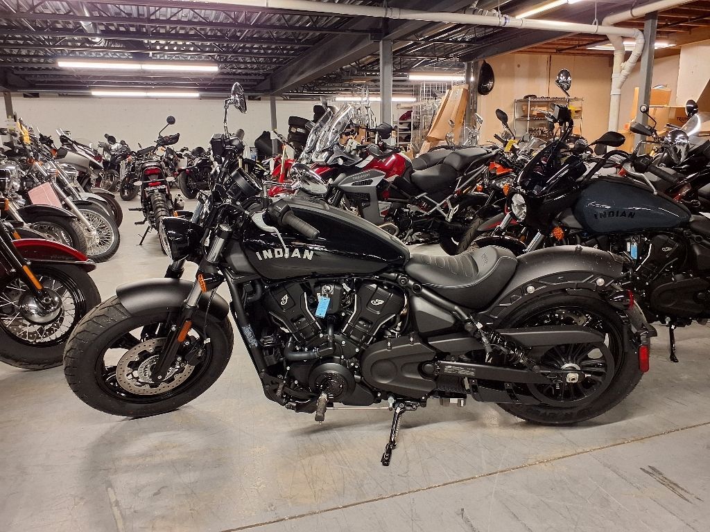 2025 Indian Motorcycle® BOBBER BASE in Augusta, ME