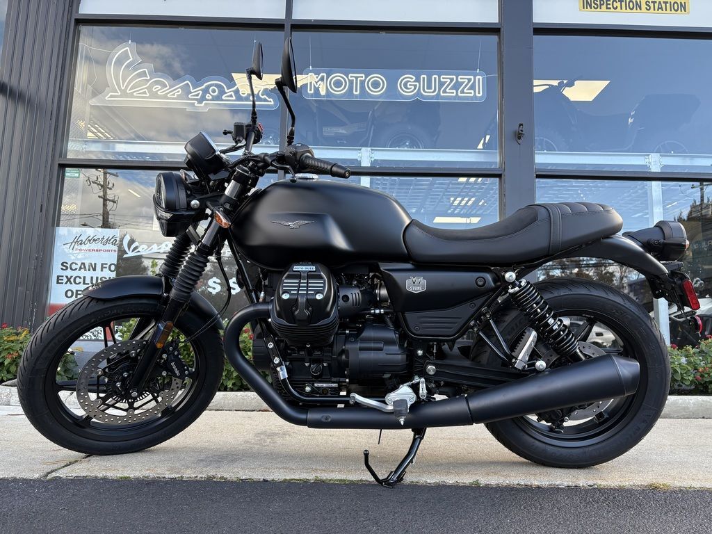 2026 Moto Guzzi V7 Stone STONE in Huntington Station, NY