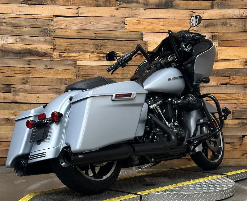 NO.3981　トゥデイ （ＴＯＤＡＹ）　４サイクルエンジン　シルバー　☆彡 Used 2020 Harley-Davidson Road Glide Special For Sale in