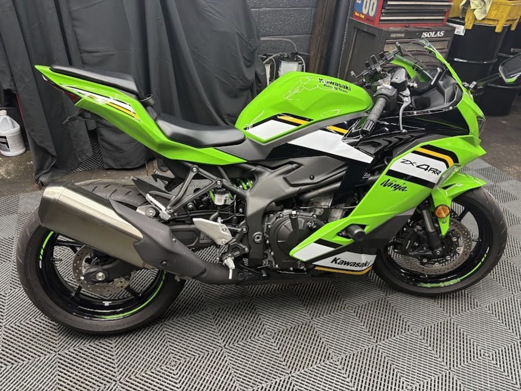 r ZX3 RR — Ride Icon
