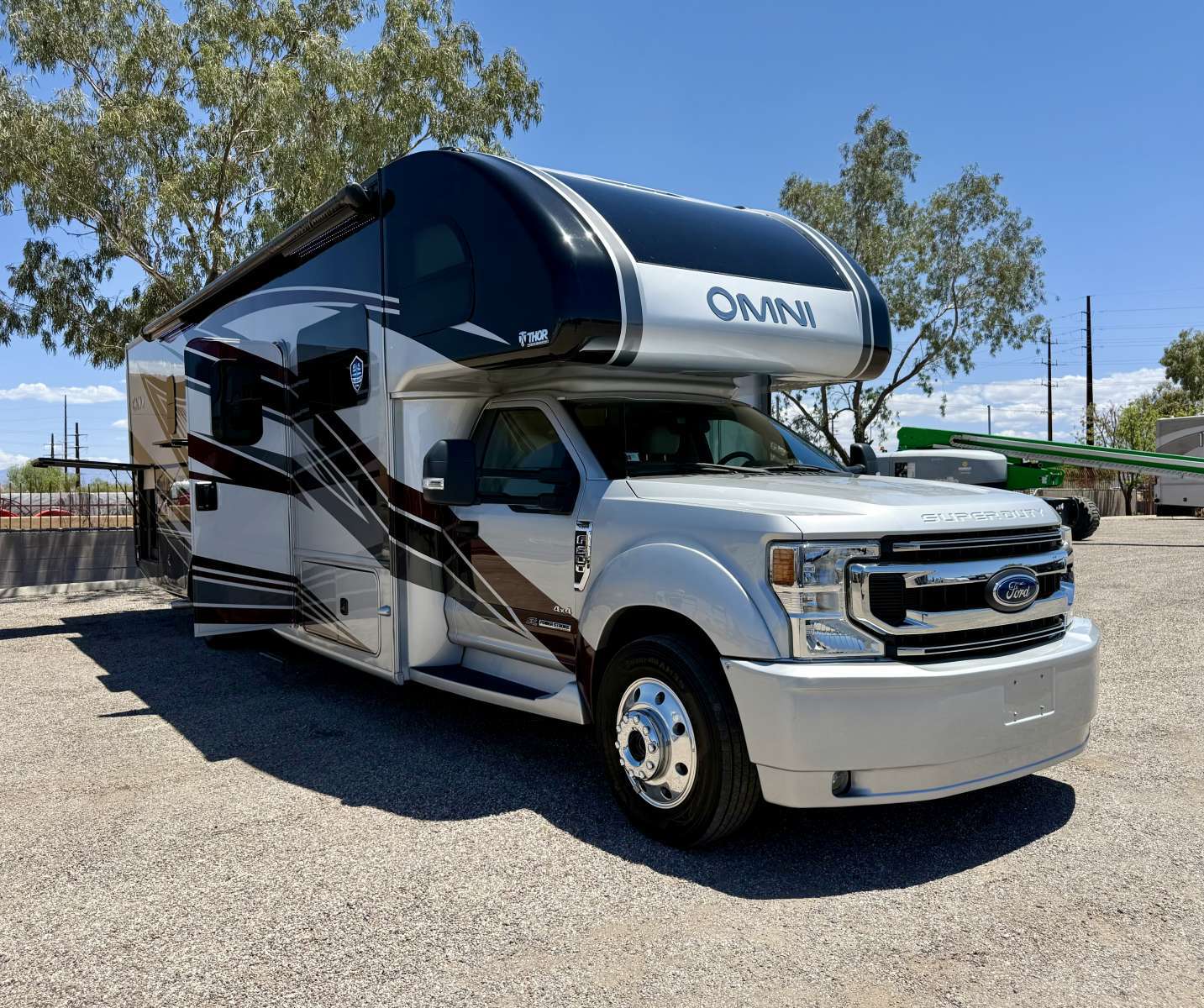 2023 Thor Omni 36RS Super C RV