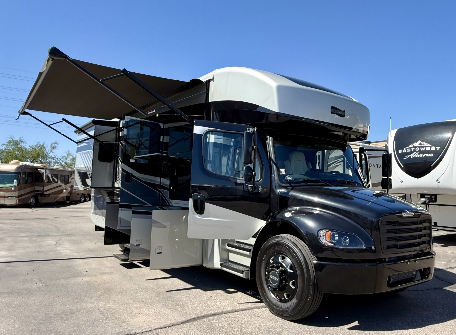 2026 Newmar Grand Star 3444 Super C RV