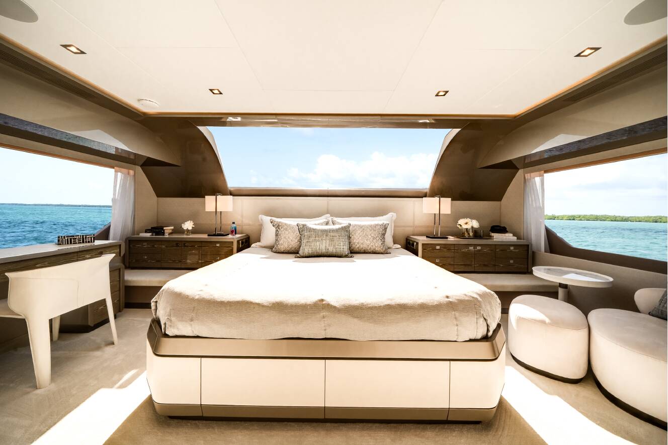 A photo of this 2023 Ocean Alexander 27R