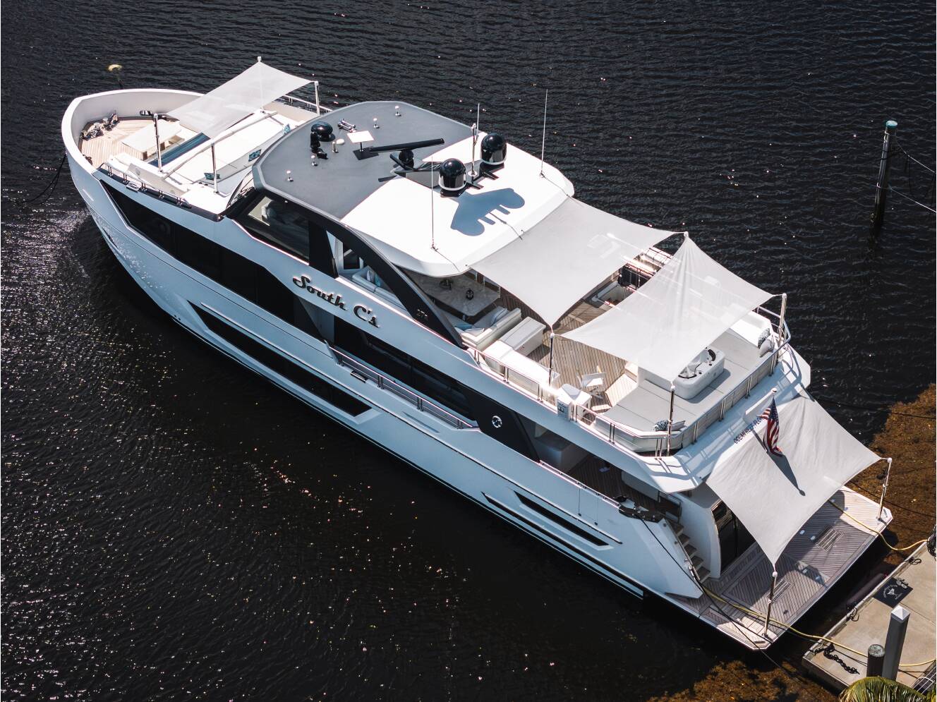 A photo of this 2023 Ocean Alexander 27R