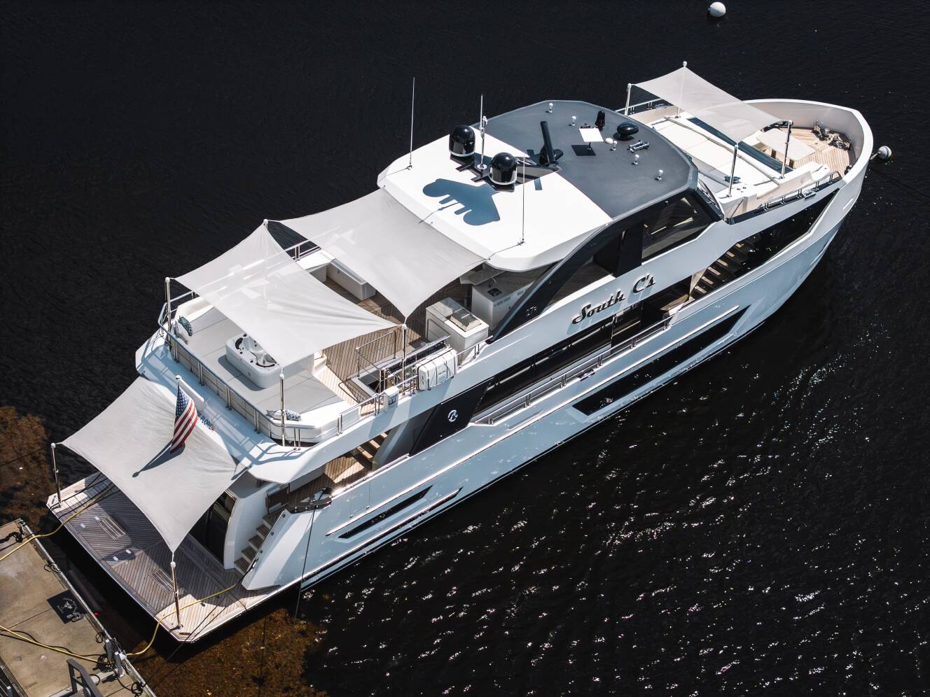 A photo of this 2023 Ocean Alexander 27R
