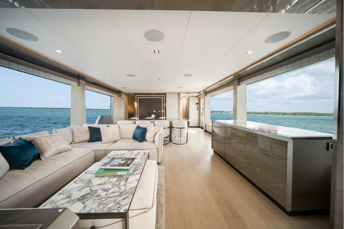 A photo of this 2023 Ocean Alexander 27R