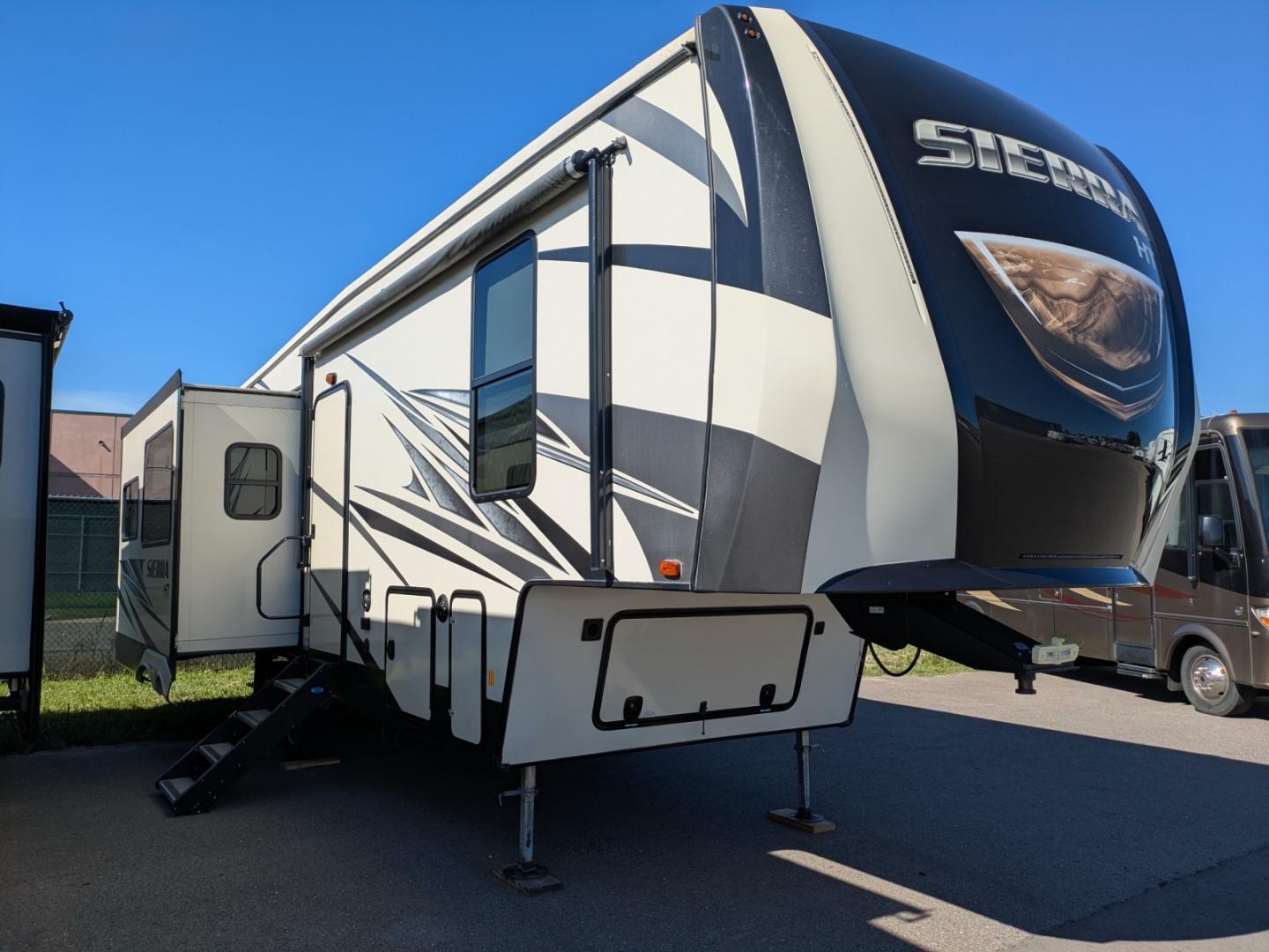 2019 Forest River SIERRA 2950TRIK in missoula MT