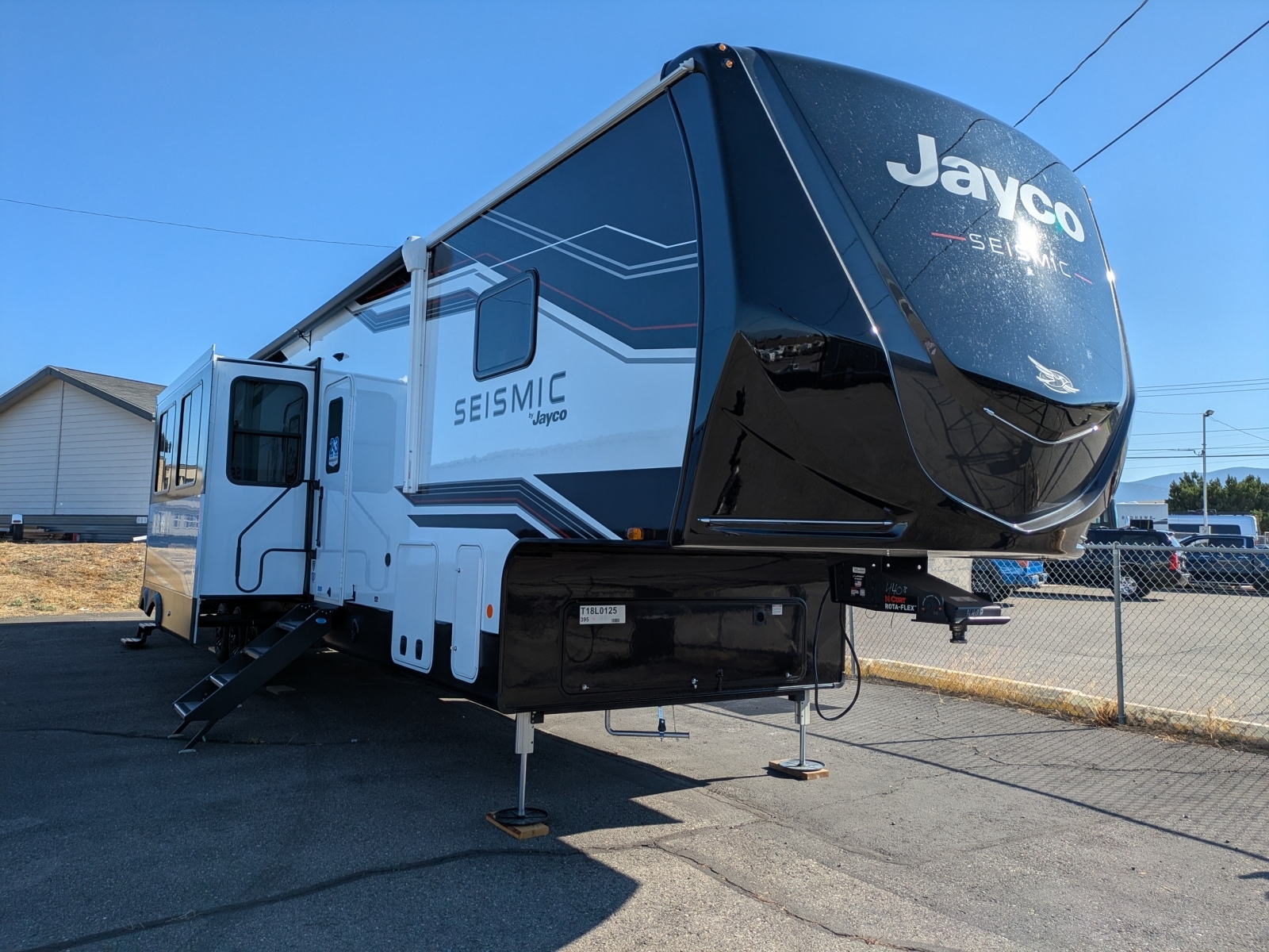 2026 Jayco SEISMIC 395 in missoula MT