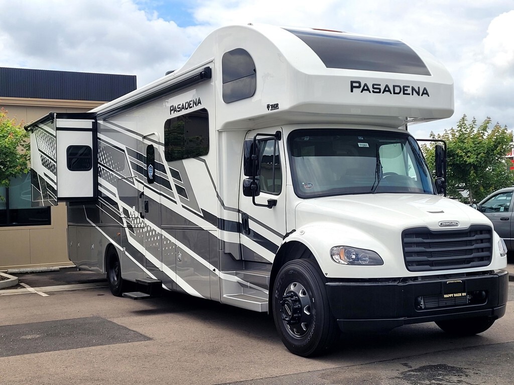 2027 Thor Motor Coach Pasadena 34XG in sacramento CA