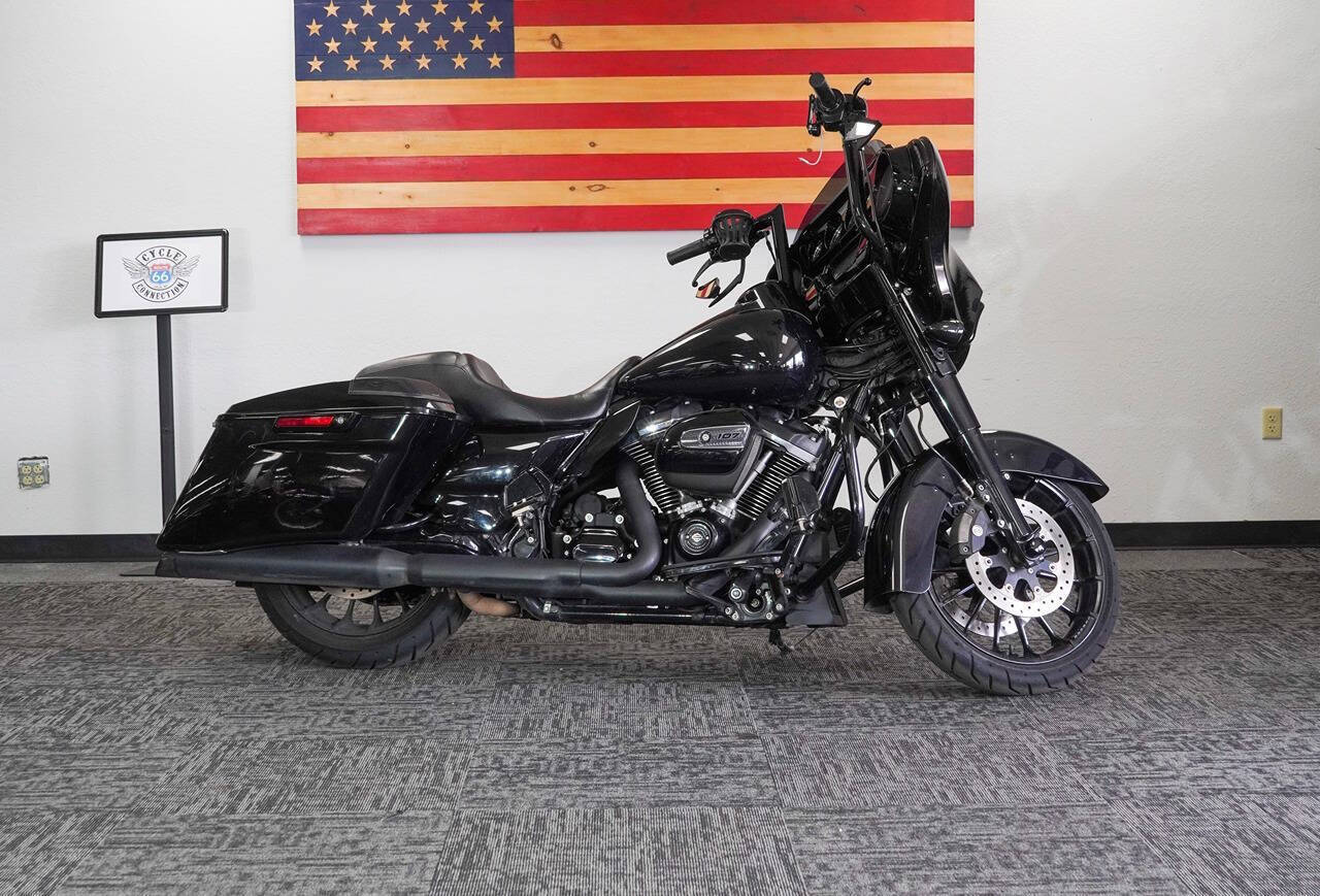 2018 Harley-Davidson Street Glide Special SPECIAL in Joplin, MO
