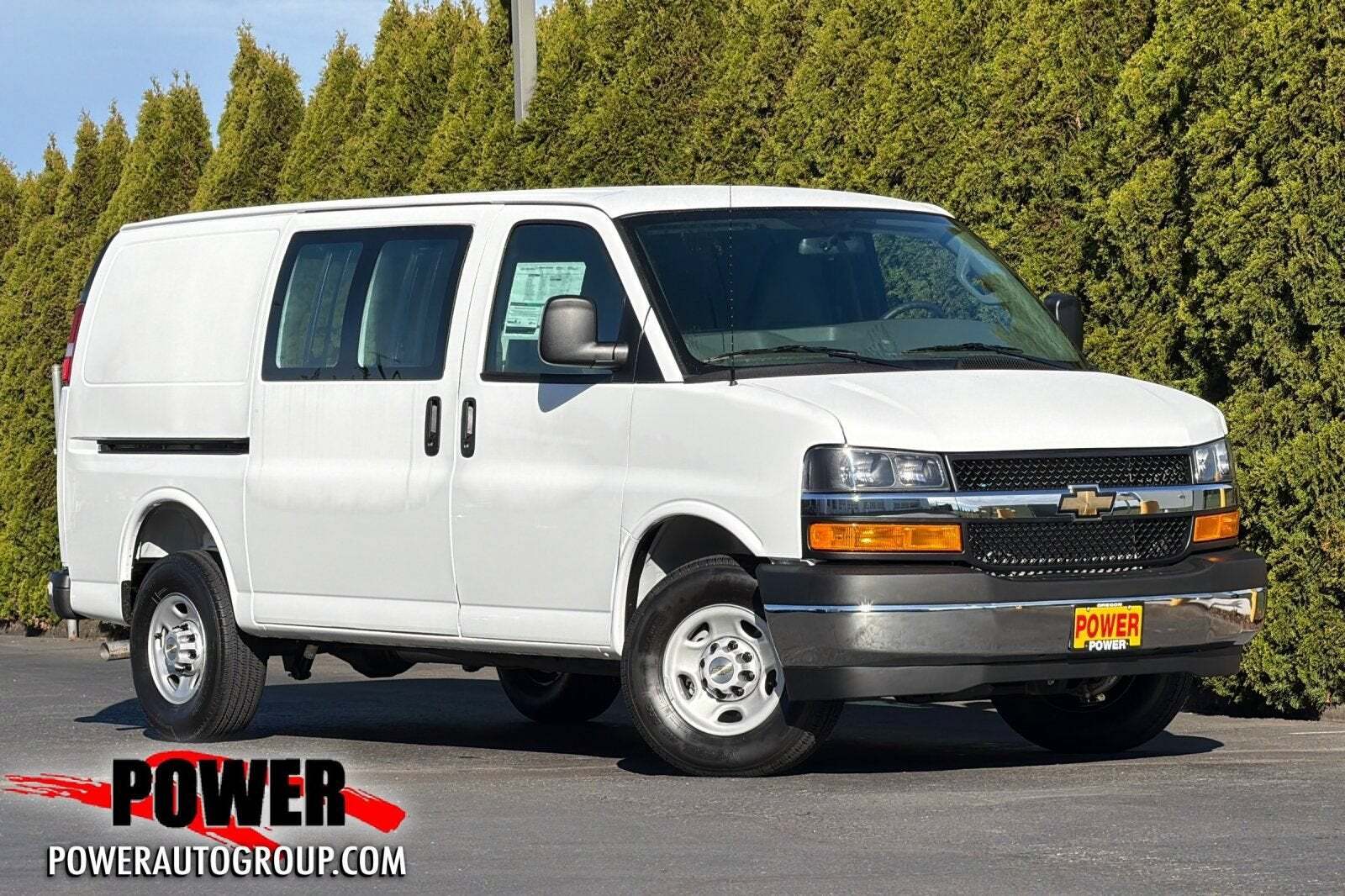 2026 CHEVROLET Express Cargo in Sublimity, OR